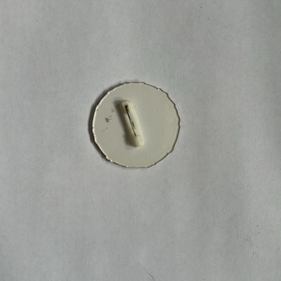 Fashion pin - free with a purchase of an item - Picture 5 of 6